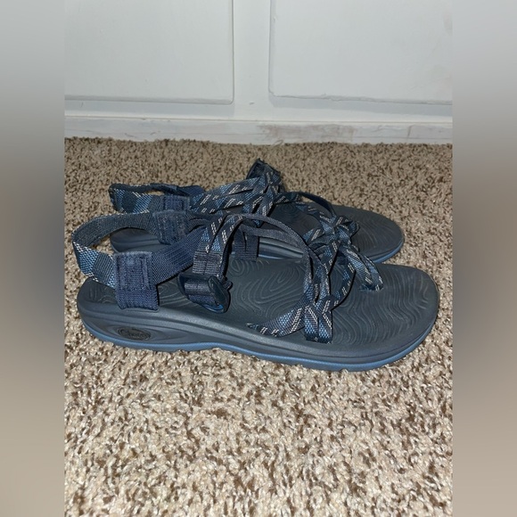 Chaco Sandles - Picture 1 of 9